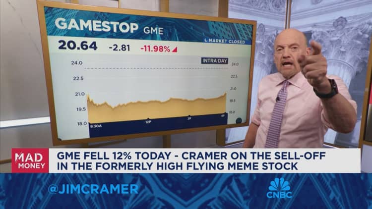 吉姆·克莱默 (Jim Cramer) 谈论 GameStop 的抛售