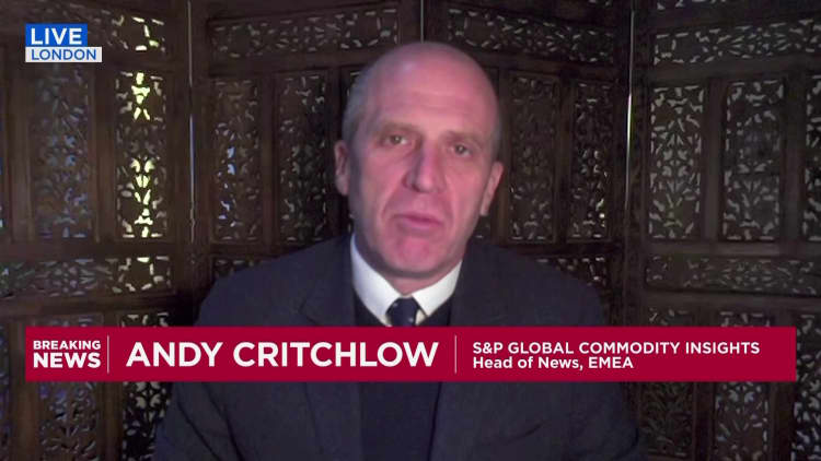 石油分析师称石油市场正处于危险时期