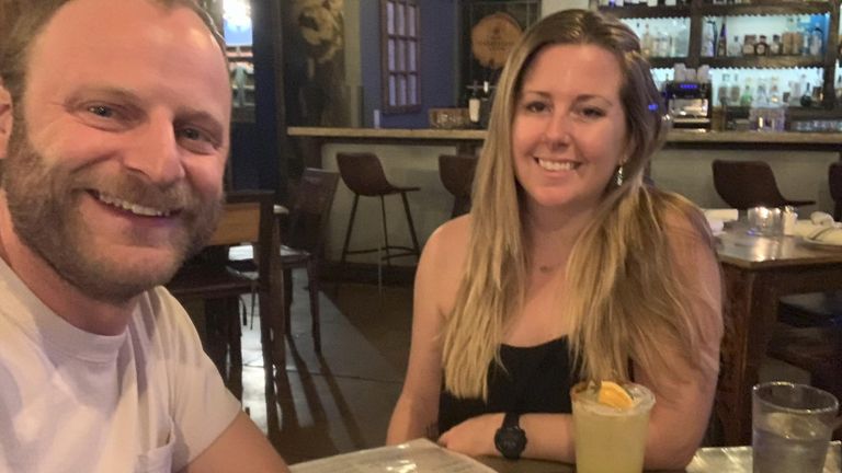 克里斯汀·甘巴德拉和她的丈夫大卫