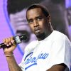 加利福尼亚州洛杉矶 - 10 月 25 日:说唱歌手 Sean 'Diddy' Combs 出席 2019 年 10 月 25 日在加利福尼亚州洛杉矶举行的 REVOLT 和 AT&T 峰会。