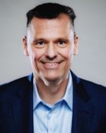 Floris de Kort,图恩斯首席执行官