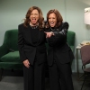 2024 年 2 月 27 日,副总统哈里斯由 SNL 演员玛雅·鲁道夫饰演。